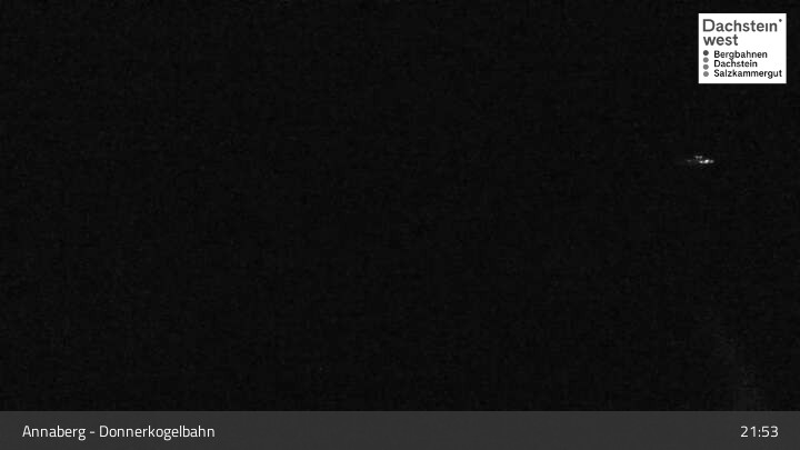 Archived image Webcam Annaberg-Lungötz: Dachstein West - Donnerkogelbahn
