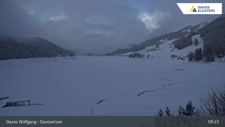 Archived image Webcam Davos Klosters: Lake Davos