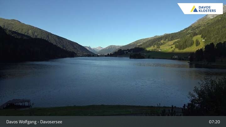 Archived image Webcam Davos Klosters: Lake Davos