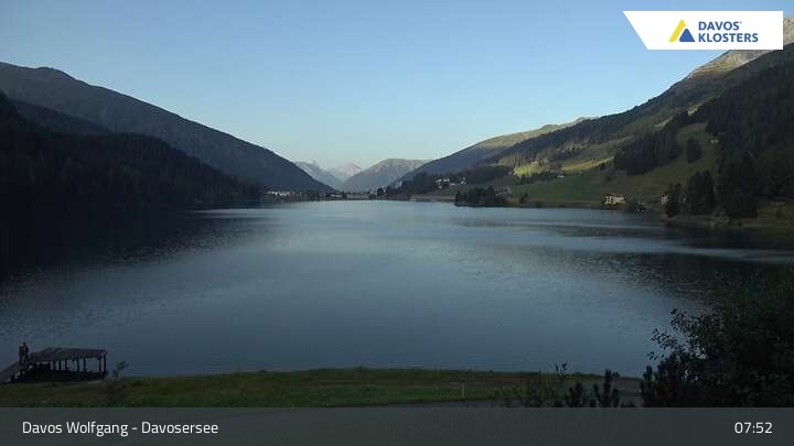 Archived image Webcam Davos Klosters: Lake Davos