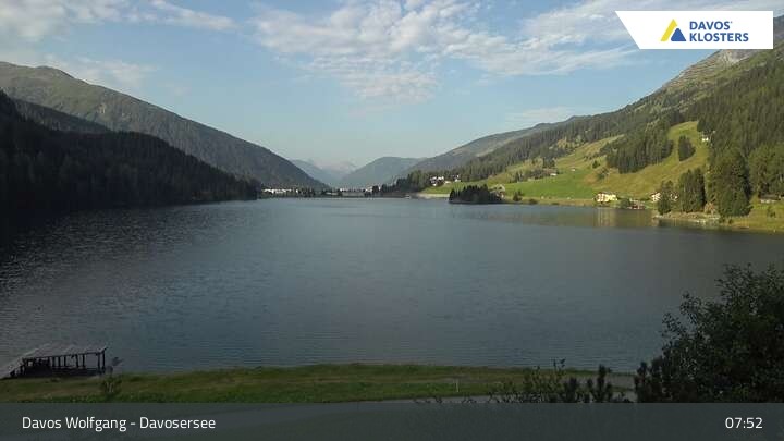 Archived image Webcam Davos Klosters: Lake Davos