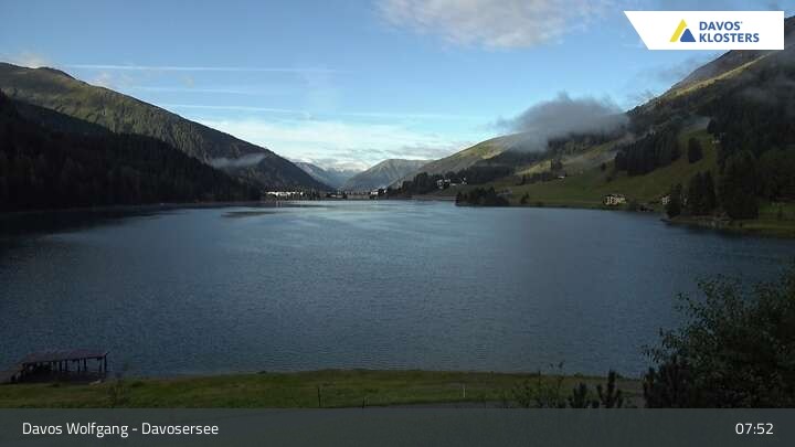 Archived image Webcam Davos Klosters: Lake Davos