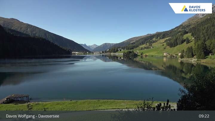 Archived image Webcam Davos Klosters: Lake Davos