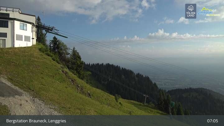 Archiv Foto Webcam Blick von der Brauneck Bergstation