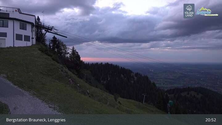 Archiv Foto Webcam Blick von der Brauneck Bergstation