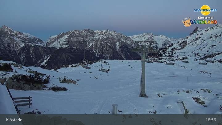 Archiv Foto Webcam Klösterle - Bergstation Riedkopf