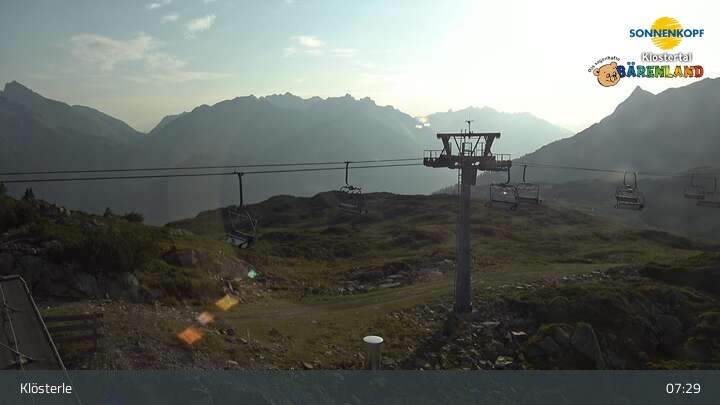 Archiv Foto Webcam Klösterle - Bergstation Riedkopf