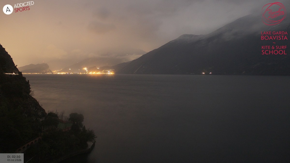 Archived image Webcam Lake Garda - Capo Reamol