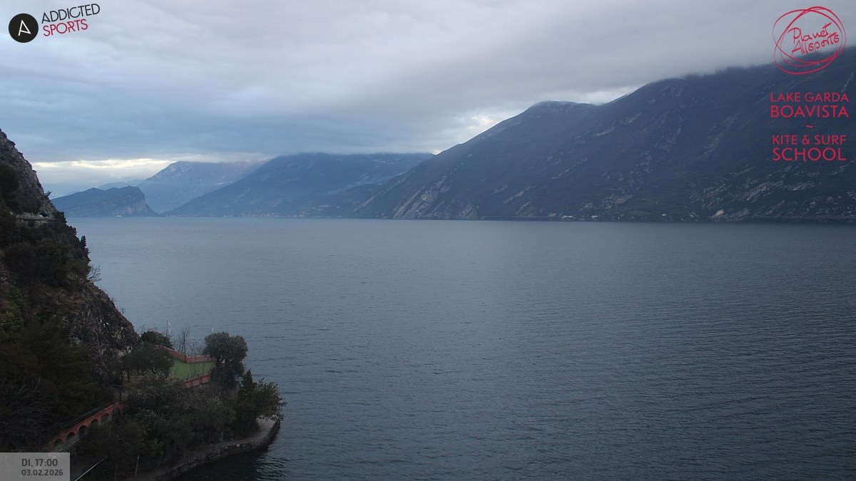 Archived image Webcam Lake Garda - Capo Reamol