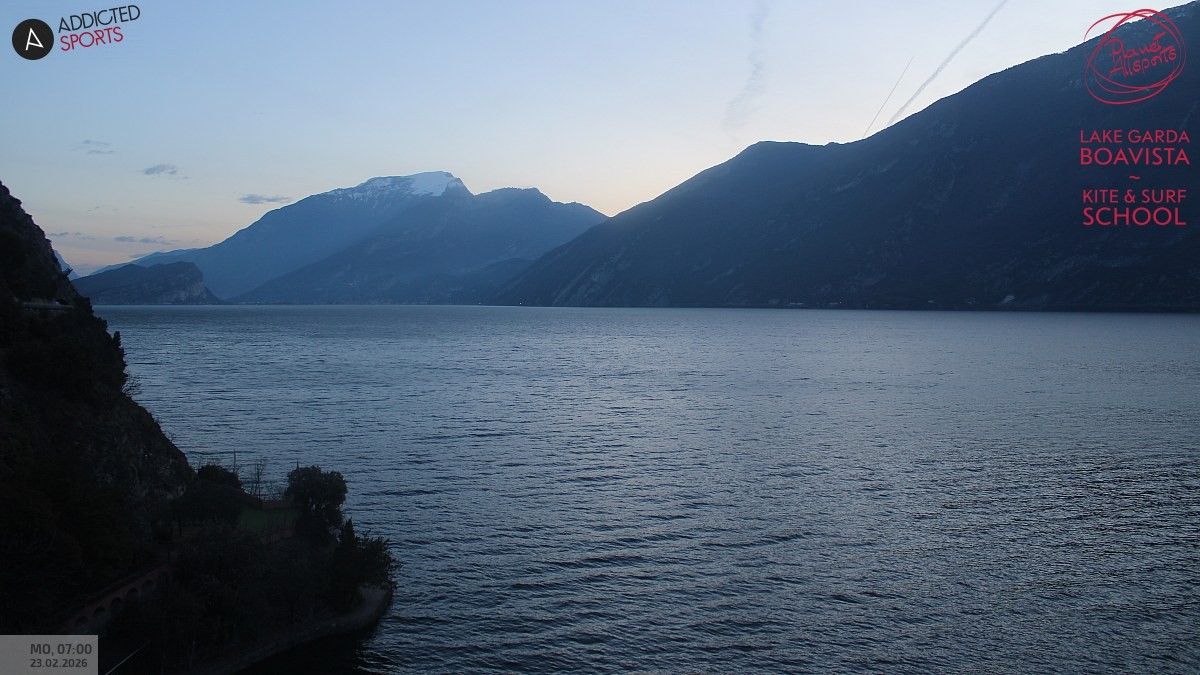 Archiv Foto Webcam Gardasee - Capo Reamol
