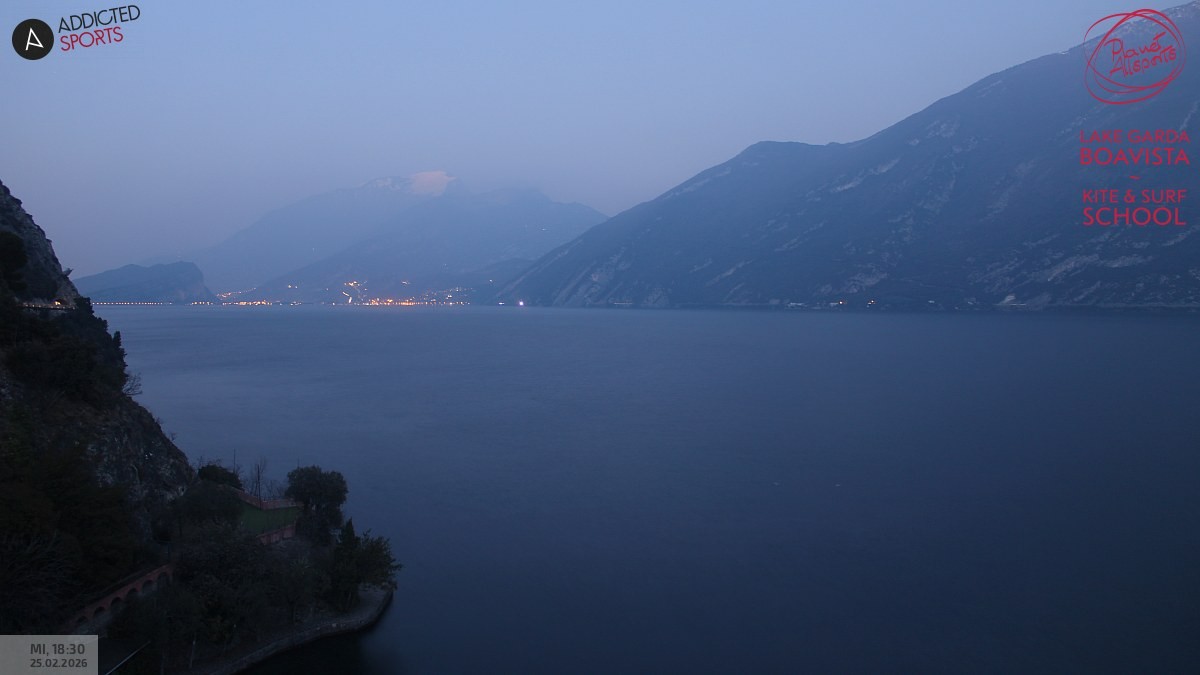 Archiv Foto Webcam Gardasee - Capo Reamol