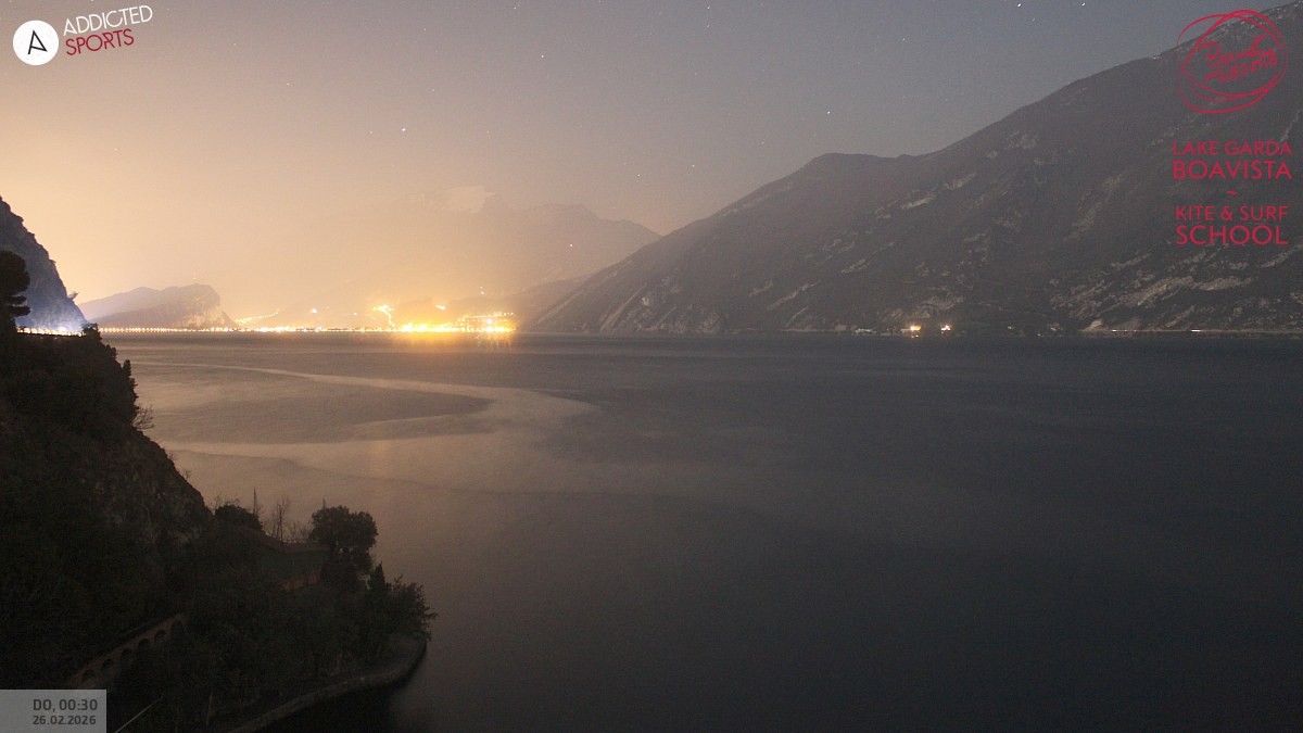 Archived image Webcam Lake Garda - Capo Reamol