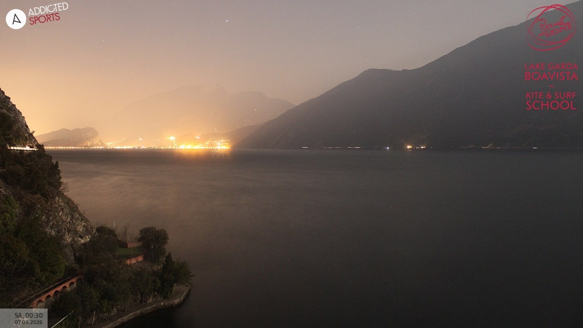 Archived image Webcam Lake Garda - Capo Reamol