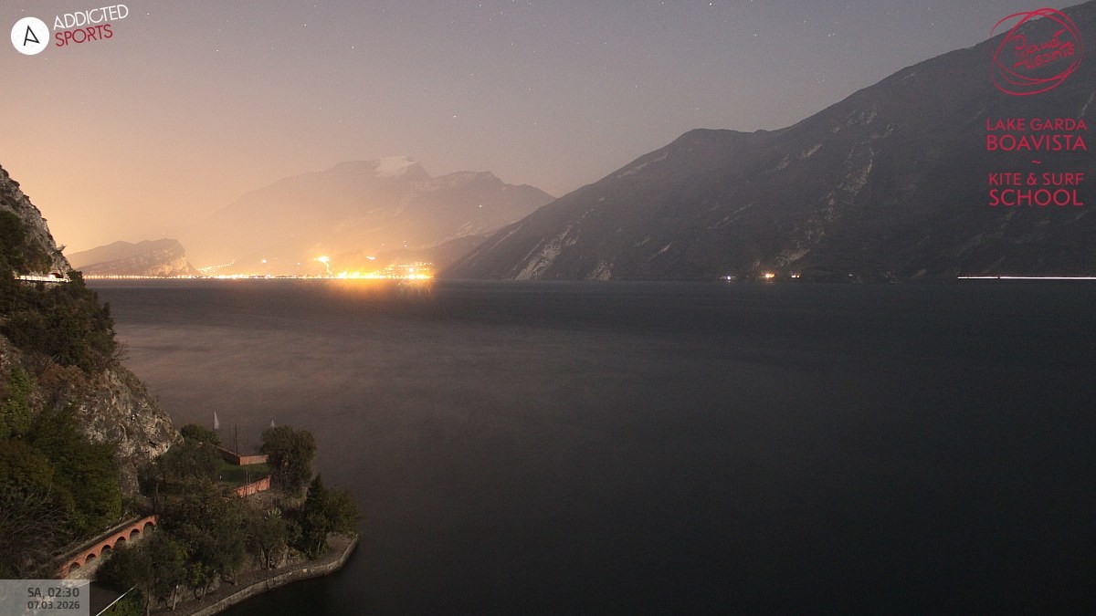 Archived image Webcam Lake Garda - Capo Reamol