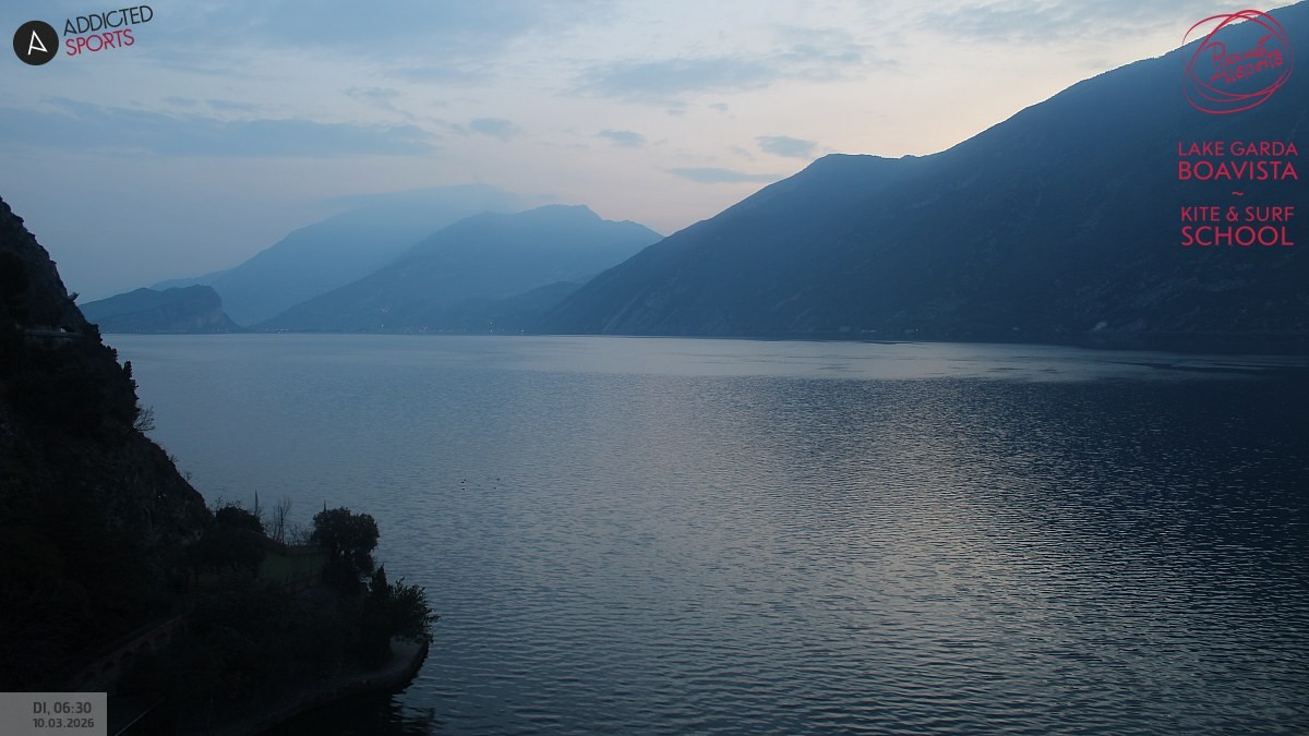 Archiv Foto Webcam Gardasee - Capo Reamol