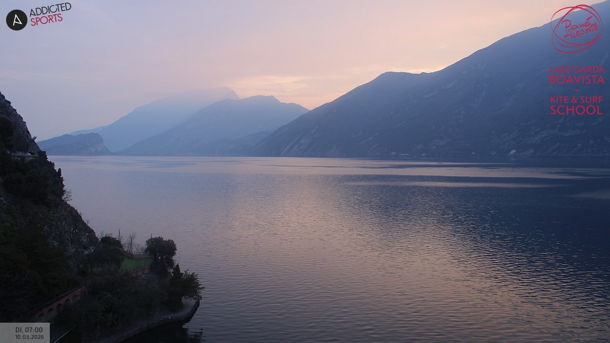 Archiv Foto Webcam Gardasee - Capo Reamol