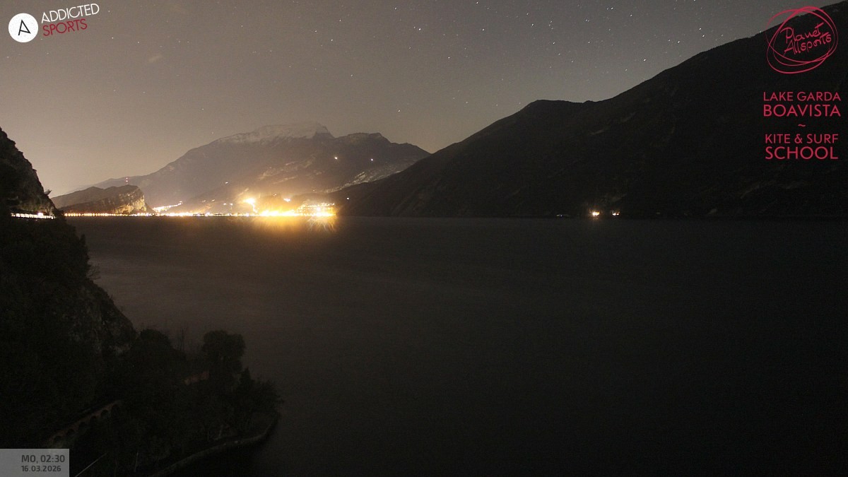 Archived image Webcam Lake Garda - Capo Reamol