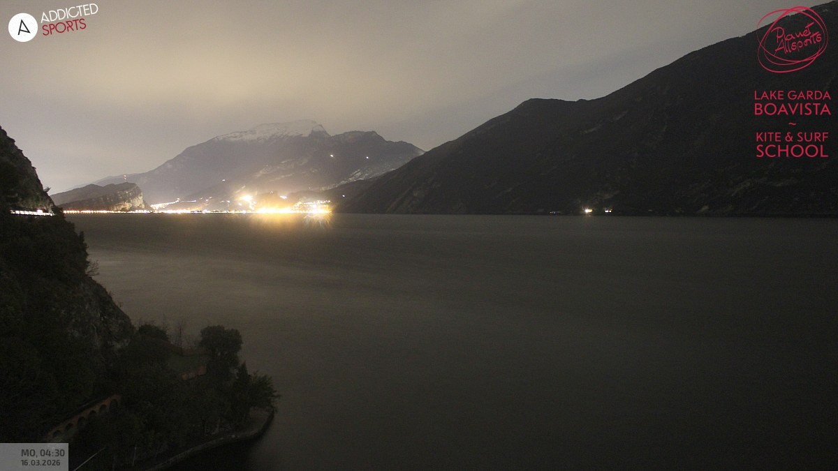 Archived image Webcam Lake Garda - Capo Reamol