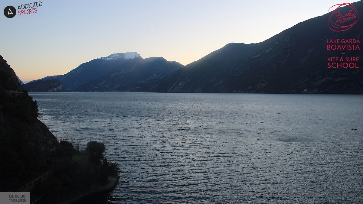 Archiv Foto Webcam Gardasee - Capo Reamol