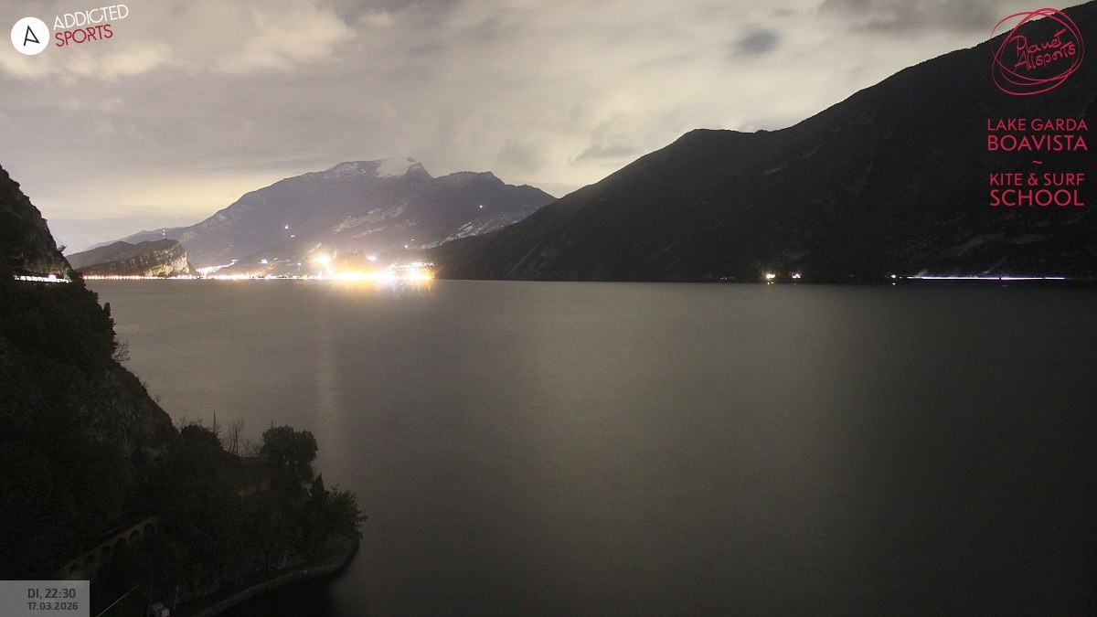 Archiv Foto Webcam Gardasee - Capo Reamol