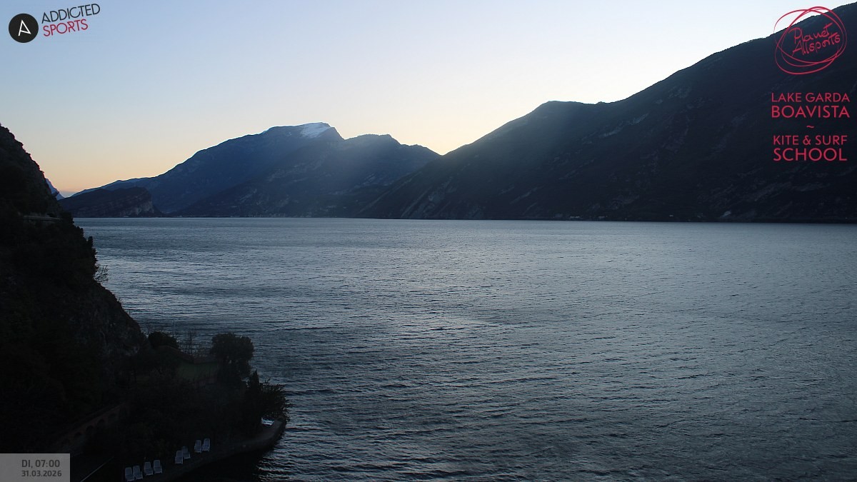 Archiv Foto Webcam Gardasee - Capo Reamol