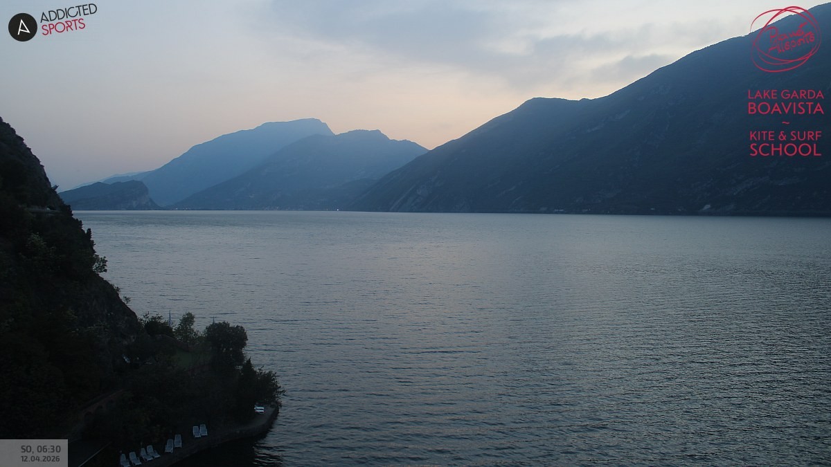 Archiv Foto Webcam Gardasee - Capo Reamol