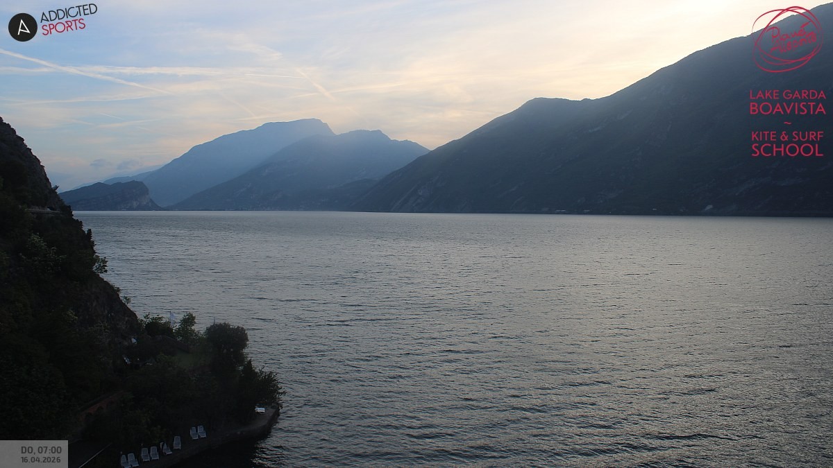 Archiv Foto Webcam Gardasee - Capo Reamol