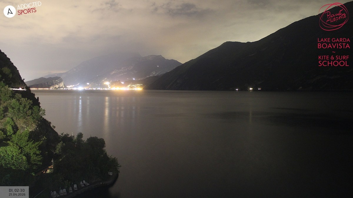 Archived image Webcam Lake Garda - Capo Reamol