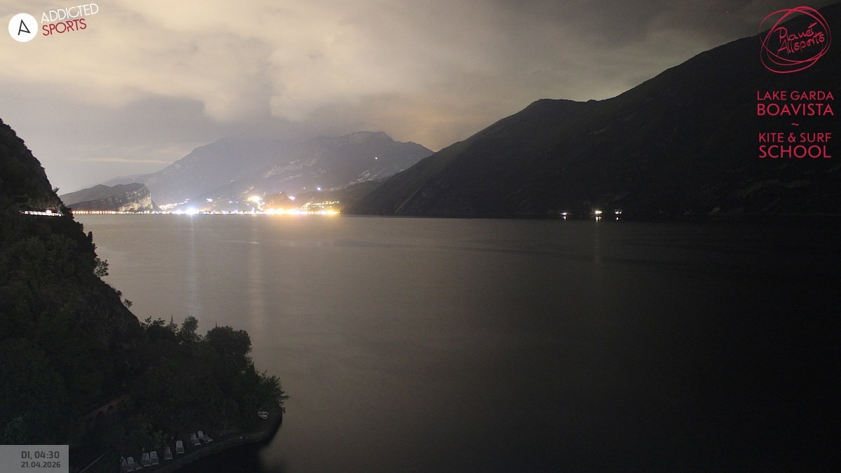 Archived image Webcam Lake Garda - Capo Reamol