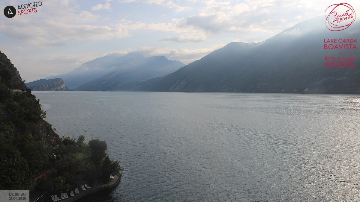 Archived image Webcam Lake Garda - Capo Reamol