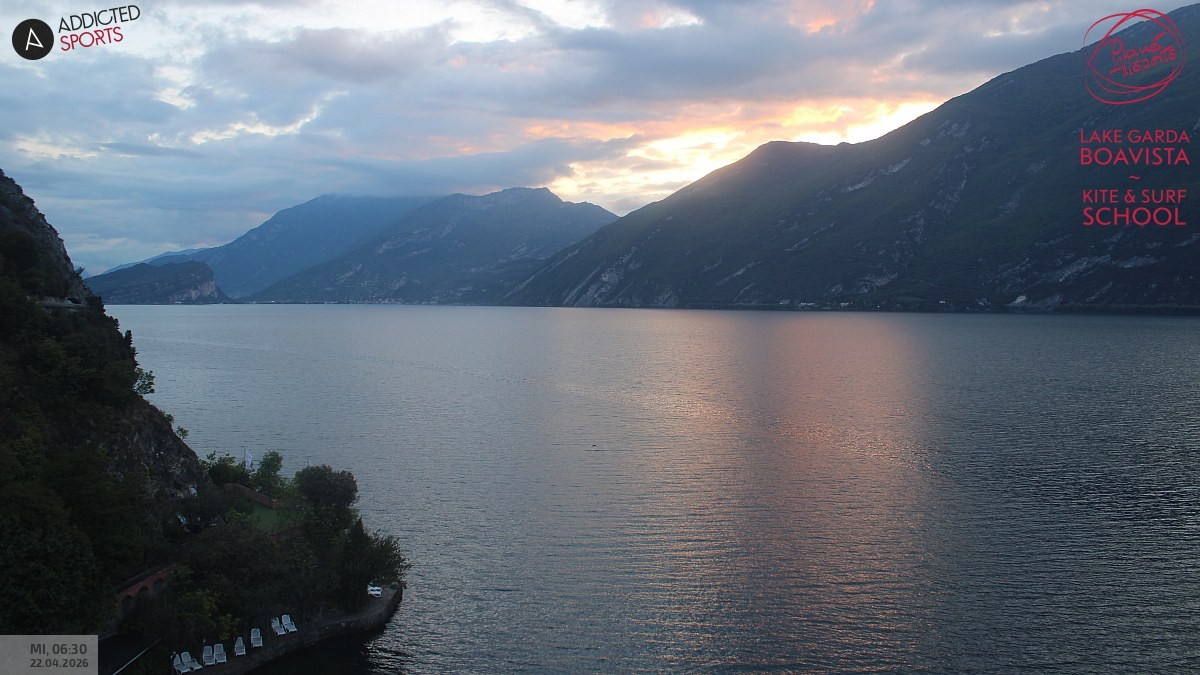 Archiv Foto Webcam Gardasee - Capo Reamol