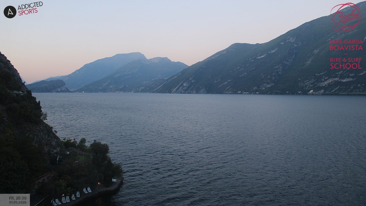 Archiv Foto Webcam Gardasee - Capo Reamol