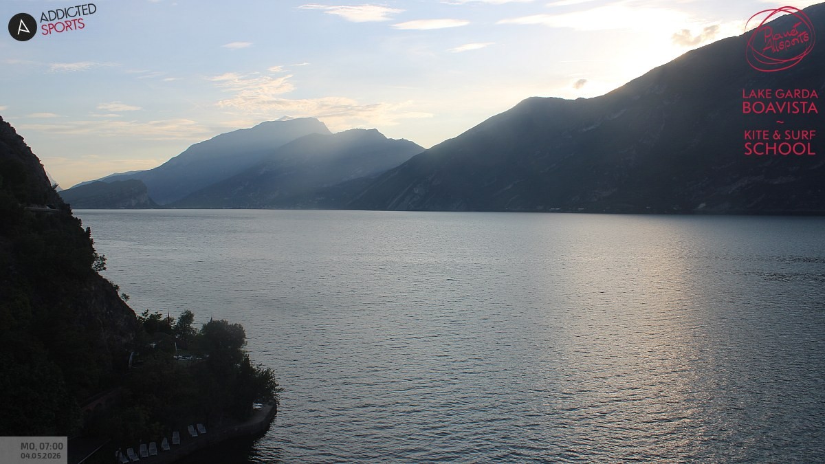 Archiv Foto Webcam Gardasee - Capo Reamol