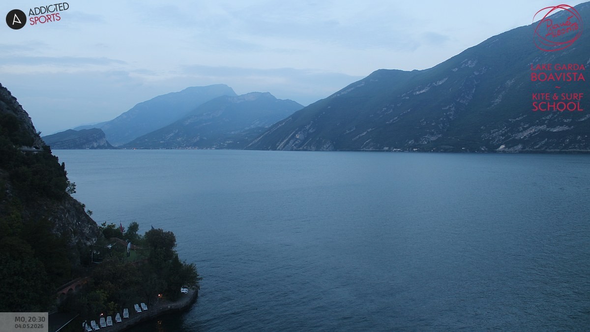 Archiv Foto Webcam Gardasee - Capo Reamol