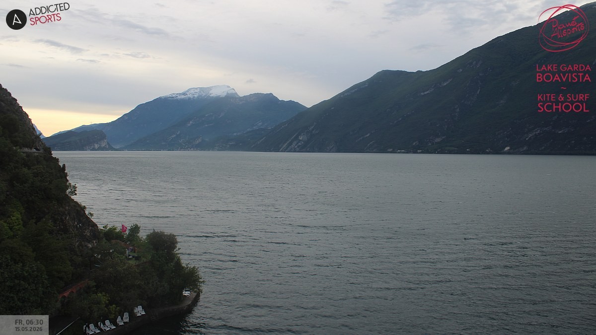 Archived image Webcam Lake Garda - Capo Reamol