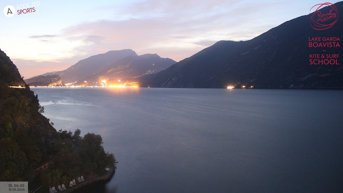 Archiv Foto Webcam Gardasee - Capo Reamol