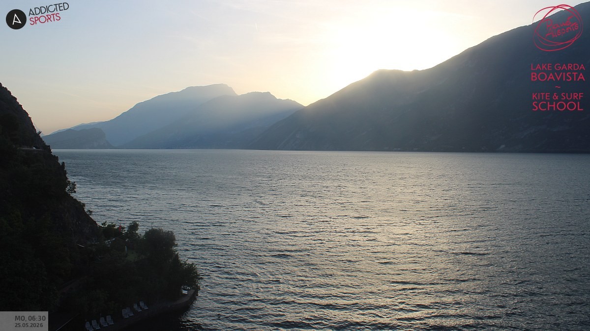 Archiv Foto Webcam Gardasee - Capo Reamol