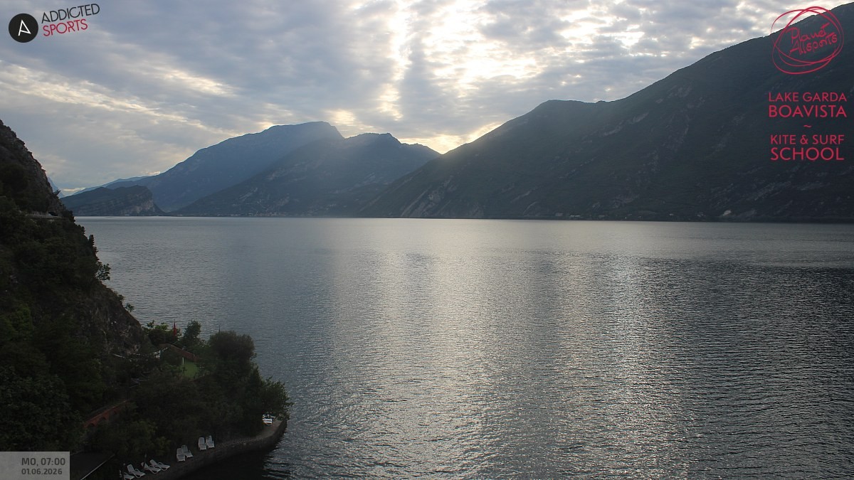 Archiv Foto Webcam Gardasee - Capo Reamol