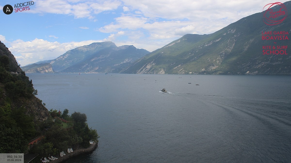 Archived image Webcam Lake Garda - Capo Reamol
