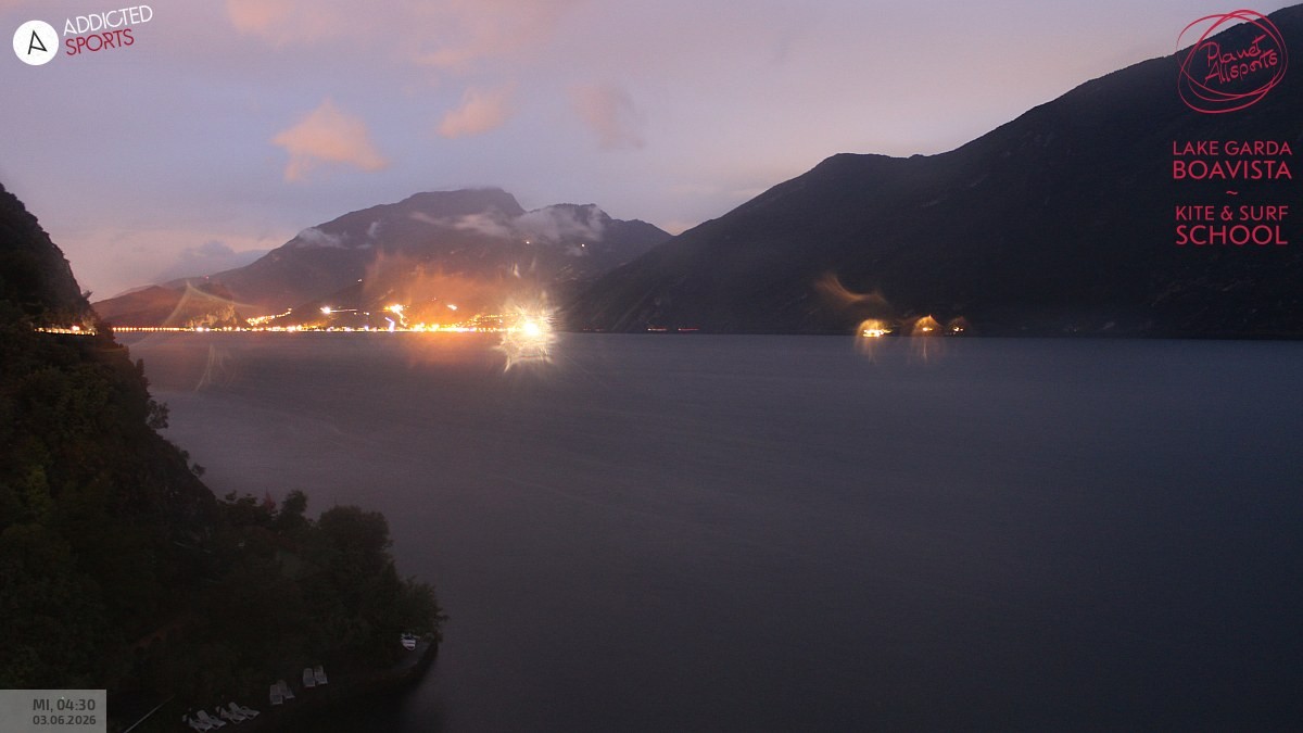 Archived image Webcam Lake Garda - Capo Reamol