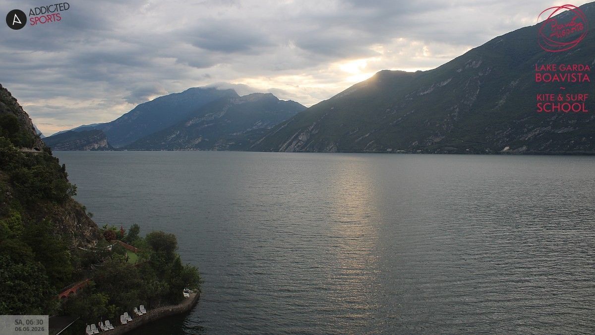 Archiv Foto Webcam Gardasee - Capo Reamol
