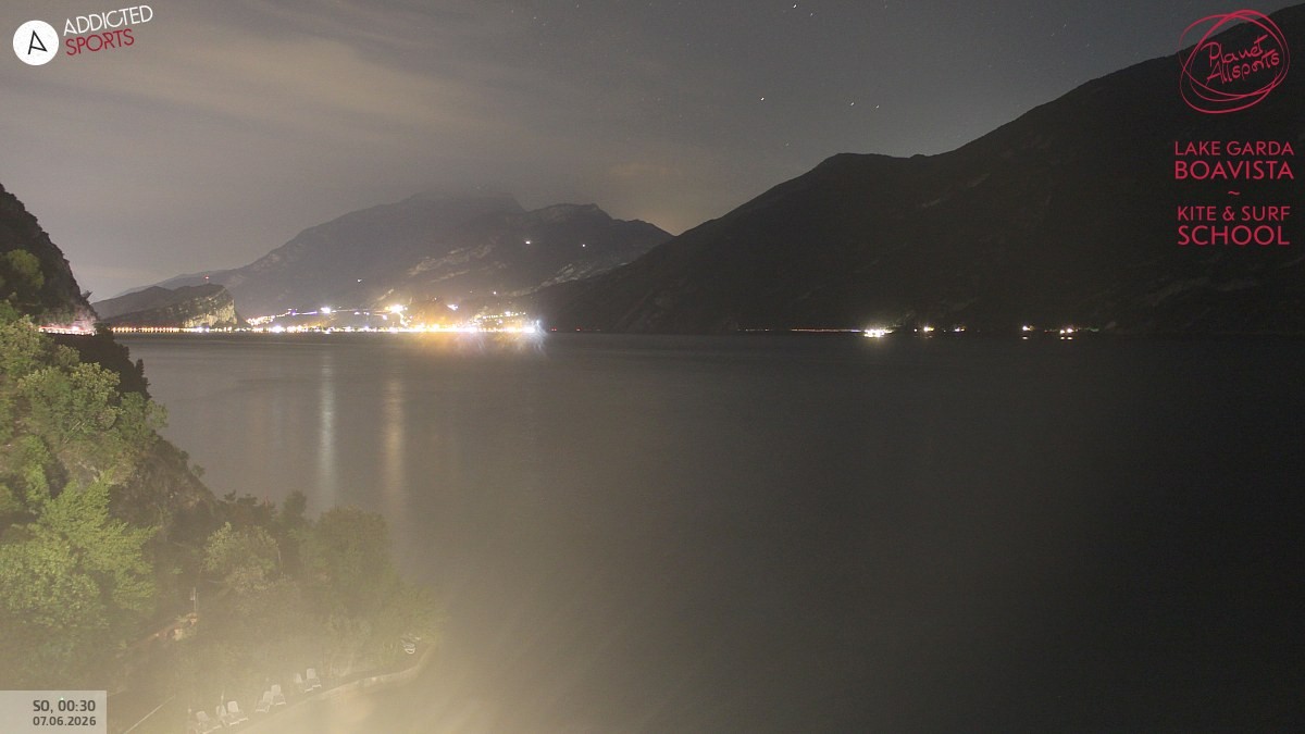 Archived image Webcam Lake Garda - Capo Reamol