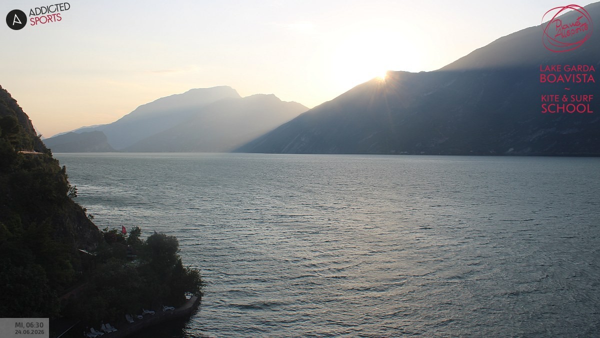 Archived image Webcam Lake Garda - Capo Reamol