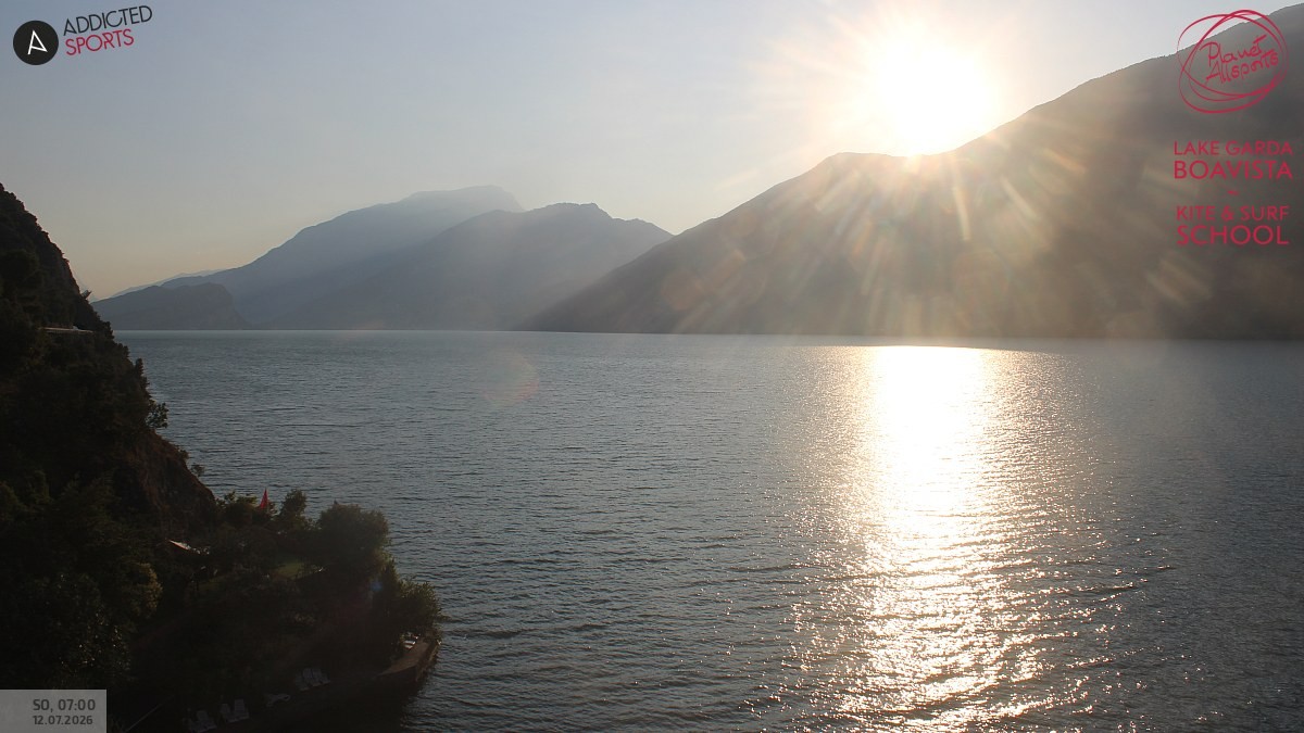 Archived image Webcam Lake Garda - Capo Reamol
