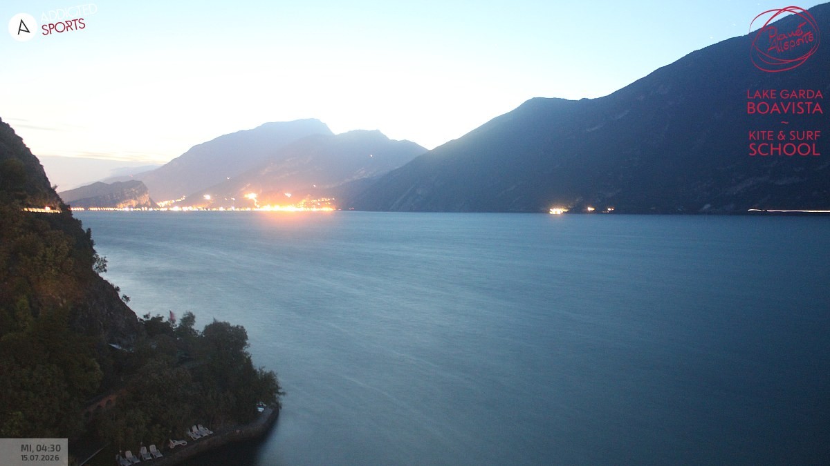 Archived image Webcam Lake Garda - Capo Reamol