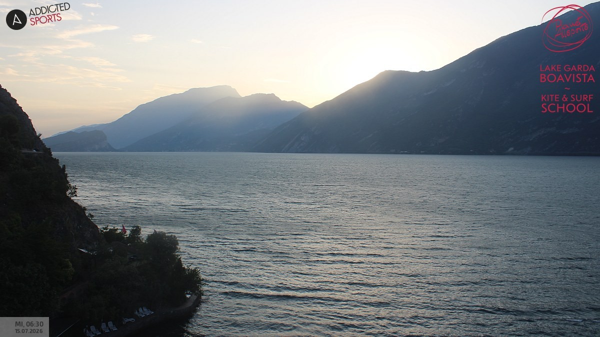 Archived image Webcam Lake Garda - Capo Reamol