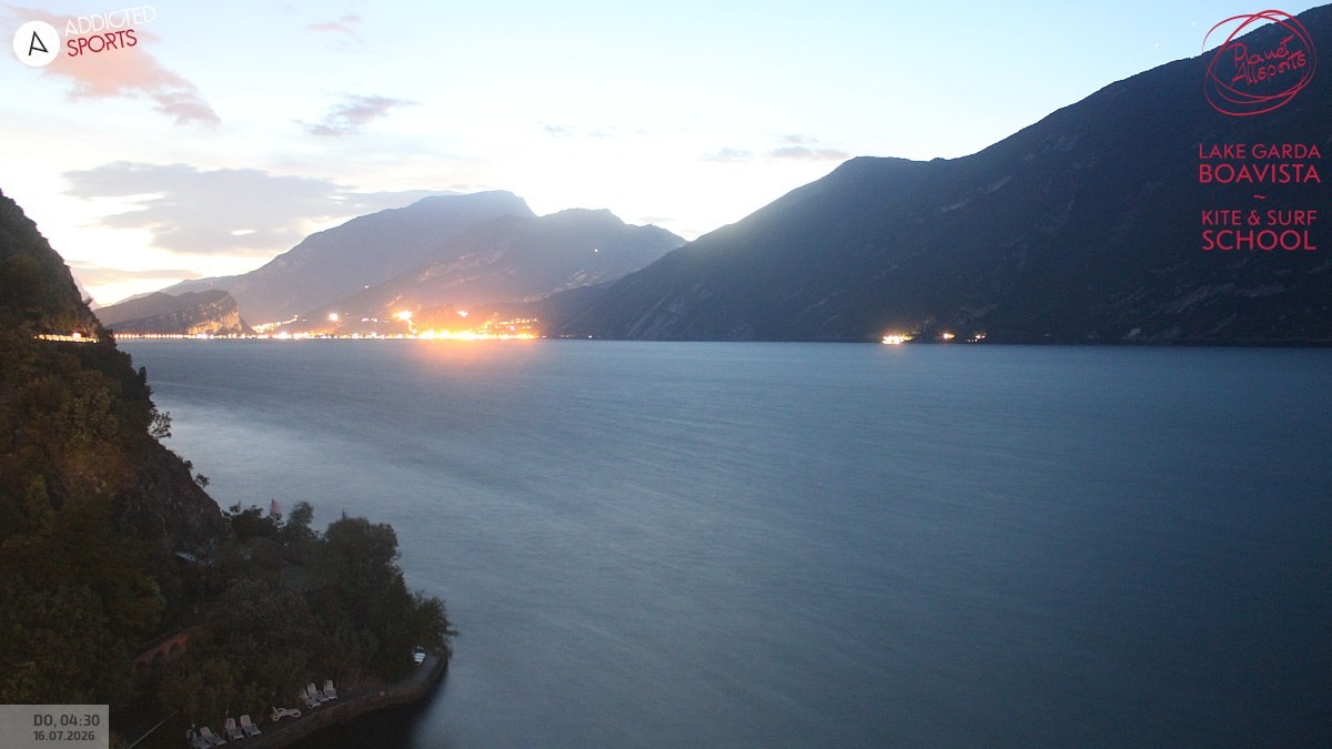 Archiv Foto Webcam Gardasee - Capo Reamol