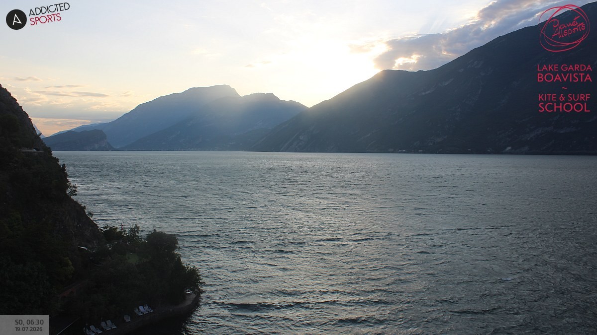 Archived image Webcam Lake Garda - Capo Reamol