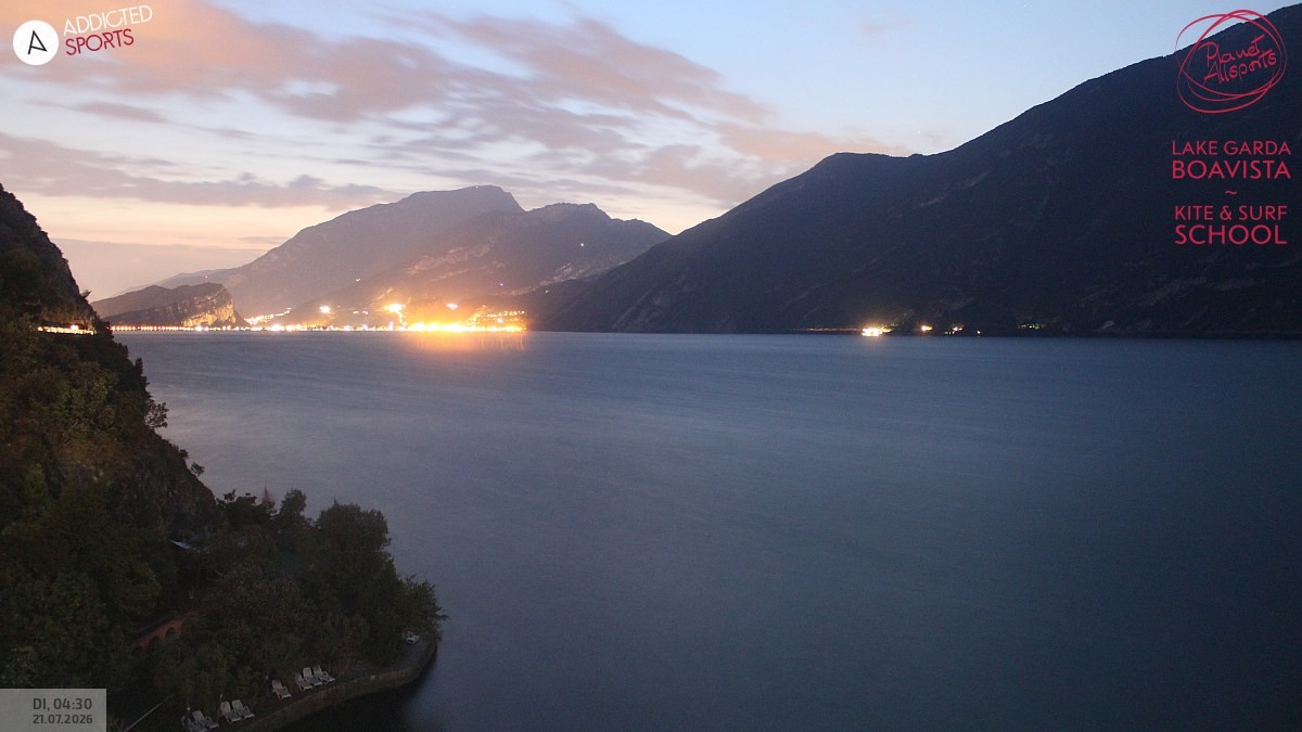 Archiv Foto Webcam Gardasee - Capo Reamol