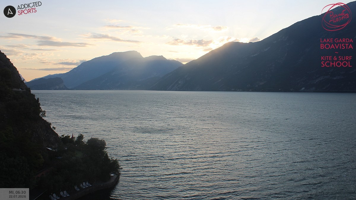 Archiv Foto Webcam Gardasee - Capo Reamol